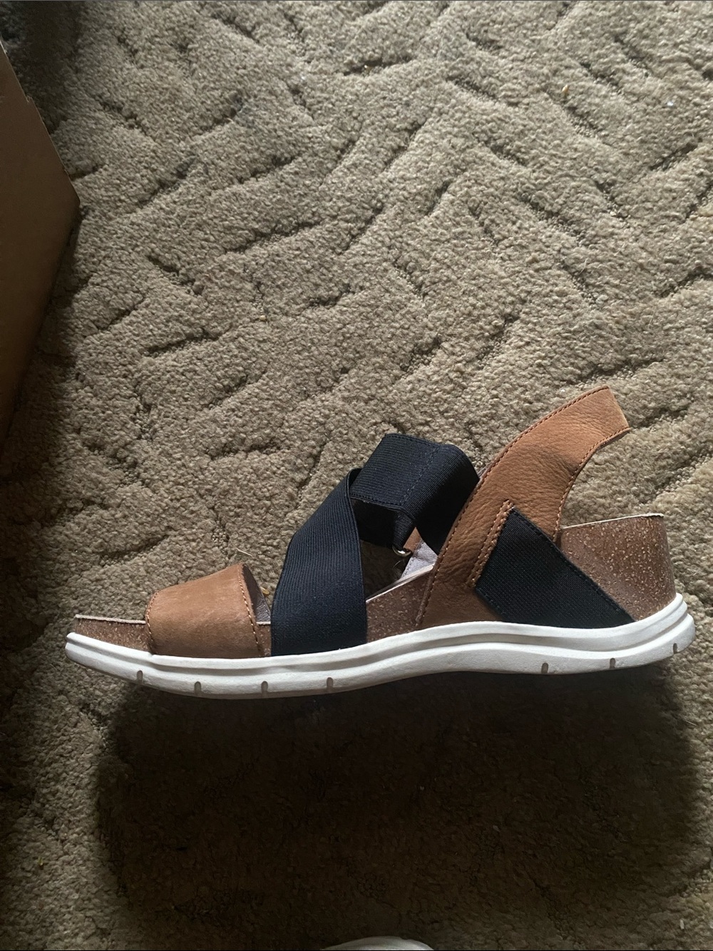 Bionica Black and Tan Crisscross Slingback Sandals - Picture 3 of 5